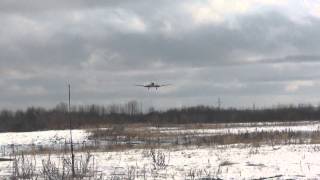 Dc3 first landing in Surgut 141014 [upl. by Alih494]