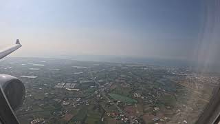 Malaysia Airlines A330300 MH366 Landing into TaipeiTaoyuan Rwy 05L [upl. by Fagin908]