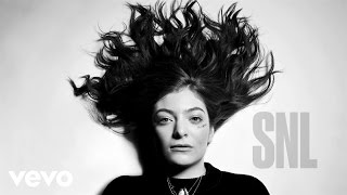 Lorde  Liability Live On SNL2017 [upl. by Kcinomod424]