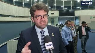 Deputado Aloísio Brasil 60 mil pessoas esperam uma cirurgia no Ceará [upl. by Amahcen]