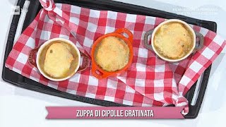 È sempre mezzogiorno ricette di oggi 26 gennaio 2022 zuppa di cipolle gratinata di Ivano Ricchebon [upl. by Noelopan]