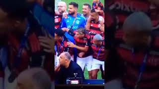 O Flamengo levantando a taça [upl. by Charo]