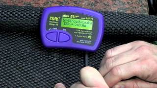 Peak Electronics ESR70 ESR amp Capacitance Meter [upl. by Naugan204]