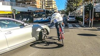 Wolfbotts the King of Fixedgear  Cinelli Shark vs Car  Incredible Match [upl. by Gusti]