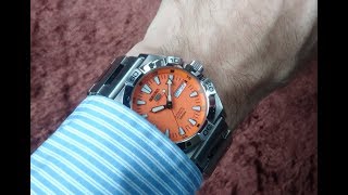 Wristshot Seiko 5 Sports SRP283K1 4K Ultra HD [upl. by Trilbie]