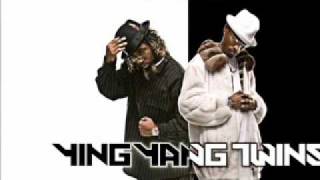 Ying Yang Twins Kick In Da Door Dem Bitches Scared  download lnk [upl. by Martina745]