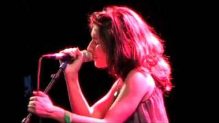 Laleh  Snö Live Götaplatsen Göteborg 2009 [upl. by Okikuy138]