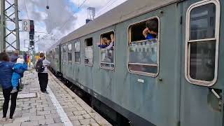 Ausfahrt des Sonderzuges nach Geltendorf mit Lokomotive 001 180 in München Pasing [upl. by Limay]