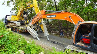 Excavator Transport Self Loader Truck Loses Power Going Uphill [upl. by Ashmead848]