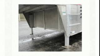 Moritz Livestock Trailer Divider Gate Operation [upl. by Rist]