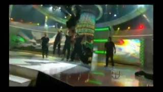 Wisin amp Yandel ft Jowell amp Randy  Inrresistible y Loco Remix En Vivo Premios Juventud [upl. by Tnias]