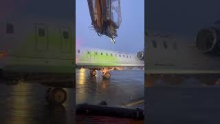 DeIcing a plane before take off canada winter deicing plane arctic snow ice aviation [upl. by Harlene]