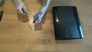 Playstation 3 kovalevyn vaihto ohje Fat 60GB ja SuperSlim [upl. by Aday]