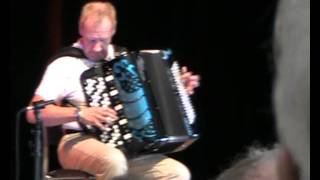 Accordion virtuoso Glen Qvarnström  Det lekande dragspelet  The playful accordion [upl. by Radnaskela]