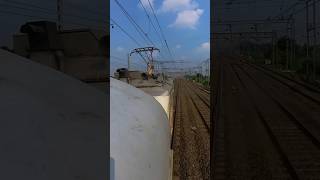 Amazing Locomotive Pantograph Connect To wire shorts [upl. by Ireland]