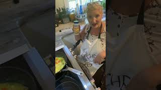 Momma’s Chicken Pot Pie foryoupage fypシ fyp fypシ゚viral fypshorts goya [upl. by Brechtel742]