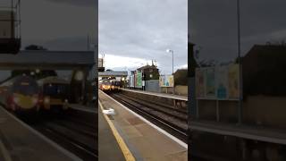 395014 passes through Rainham as 465930 amp 465907 speeds through for Faversham [upl. by Valora71]