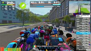 Zwift Insider Tiny Race 1 of 4 Z1  Using Racing Score on Lutscher in Innsbruck [upl. by Melak]