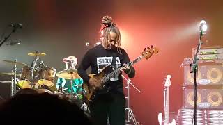 SIxun live au Metronum Toulouse  211023  Solo de basse Michel Alibo [upl. by Simaj]