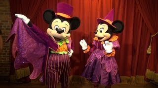 Mickey and Minnie Greet us at Mickeys Not So Scary Halloween Party in their Halloween Finest [upl. by Eisned]