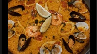 How to cook Spanish Seafood Paella [upl. by Nylesoy]