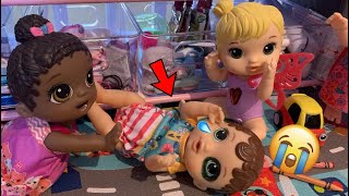 Baby alive Zoe gets hurt at daycare [upl. by Emanuele]