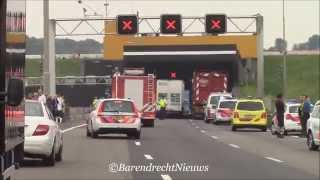 210514 Zeer veel hulpdiensten met spoed naar de Heinenoordtunnel [upl. by Eidas561]