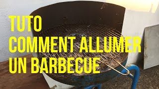 Comment faire  allumer un barbecue au charbon [upl. by Nyluqcaj236]