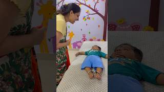 How to identify upper limbhand weakness in early infancy Bindu Child Neuro Care drbindu [upl. by Assennej7]