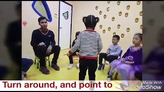 112 ESL flashcards game  Blindfold turn around [upl. by Ruff199]