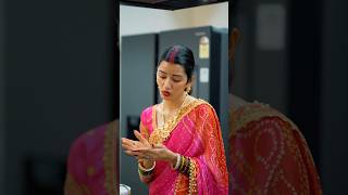 Neetu Ne Banaya Bihar Ka Famous Thekua 😋 EP 1173 neetubisht nanadbhabi trending [upl. by Asilem]