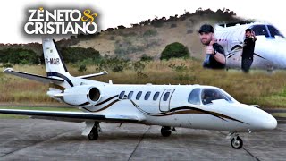 ZÉ NETO E CRISTIANO CHEGANDO COM SEU JATO NO AEROPORTO CACHOEIRO DE ITAPEMIRIM  ES [upl. by Aiyekal]