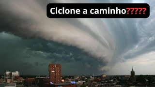 CICLONE A CAMINHO [upl. by Iilek242]