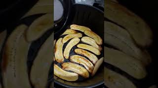 Banana Prata Frita na Airfryer shorts [upl. by Asit984]