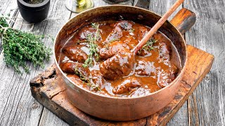 Ragout de joue de porc au vin  pork cheeks in red wine [upl. by Alphonsine]