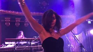 Yasmine Hamdan Sings quotDaquot during San Francisco Concert 2017 [upl. by Ilyssa]