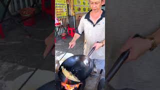 Amazing wok skills in Vietnam 🇻🇳 Street [upl. by Dionysus215]