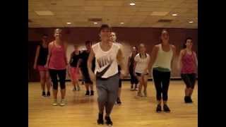 quotSE LE VEquot by Andy Montanez ft Daddy Yankee  Salsa Dance Fitness Workout for Valeo Club [upl. by Runkle]