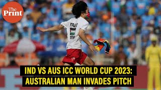 Ind vs Aus ICC World Cup 2023 Man in Free Palestine shirt invades pitch to meet Kohli [upl. by Moyra]