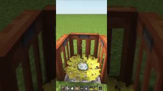 Chicken lays eggs in Minecraft minecraft shorts trendingshorts [upl. by Wilser]