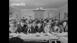 La Slobozia colectiviștii studiază agrozootehnia 1964 [upl. by Yanffit]