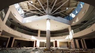 Exploring a Massive Abandoned Hospital  Pt 1 [upl. by Fridlund]