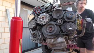 Project Red Mercedes W124 Engine is OUT [upl. by Ongineb]