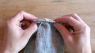 Tutoriel Tricot  Monter des mailles en milieu de rang backwards loop cast on [upl. by Vinni]