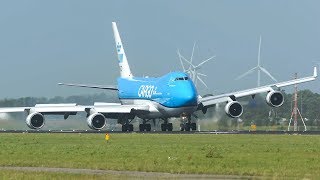 TOP 10 CROSSWIND LANDINGS of 2019  AIRBUS A380 BOEING 747 GO AROUND  4K [upl. by Leirbag]