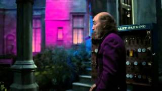 Dark Shadows  Clip Alice Cooper Parte 3 [upl. by Linn]