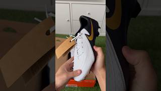 Nike Phantom GX2 Academy FGMG UNBOXING ASMR [upl. by Enimrac]