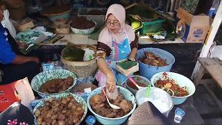 GUDEG TERTUA DI JOGJA THE LEGEND OF GUDEG MBAH LINDU  INDONESIAN TRADITIONAL STREET FOOD [upl. by Dahlstrom709]