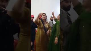 Bhaderwahil dhol 😊💫 ana dostey kiye badnam💁‍♀️ shortvideo beautiful dance viral short dancindia [upl. by Atnad]