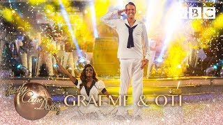 Graeme Swann and Oti Mabuse Quickstep to Sing Sing Sing  BBC Strictly 2018 [upl. by Stanleigh]